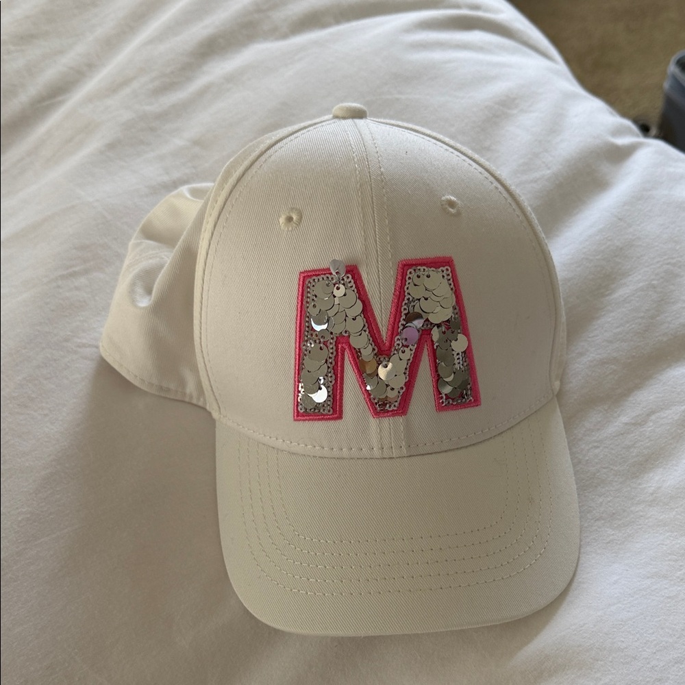 Marni hat